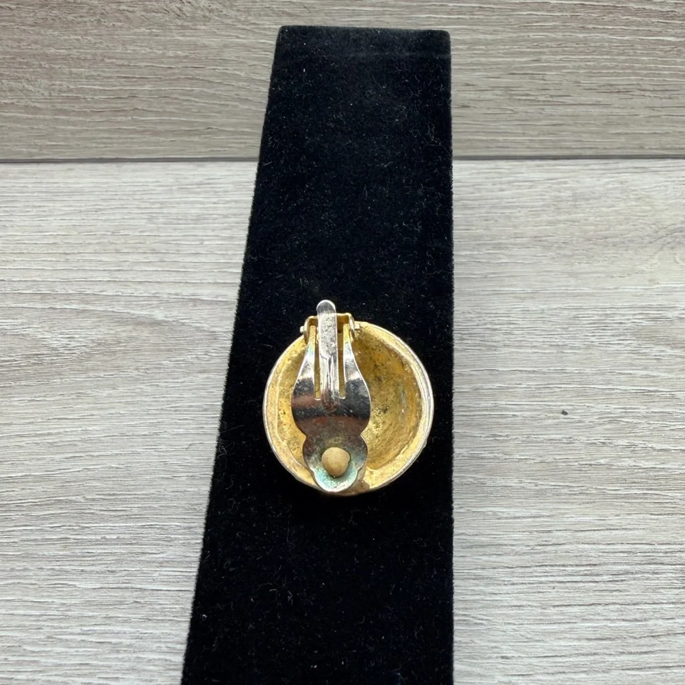 Elegant Gold Tone and Silver Tone Crystal Brooch‎